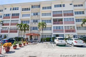 Hallandale Beach, FL 33009,215 SE 3rd Ave #101D