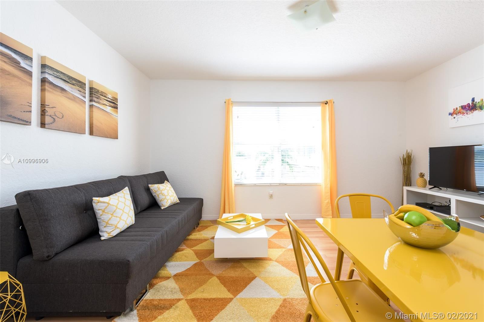 7326 Collins Ave #206, Miami Beach, FL 33141