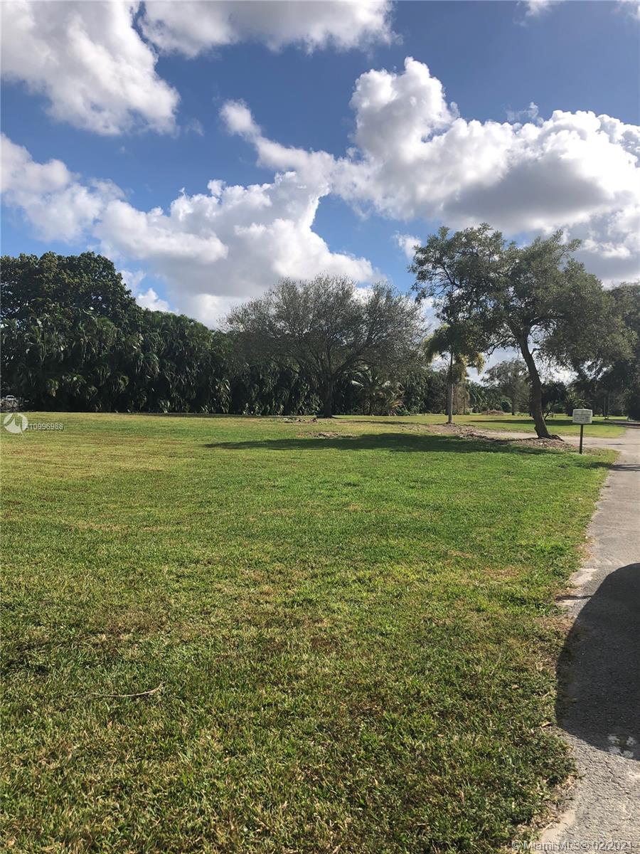 Southwest Ranches, FL 33330,13240 Stirling Rd