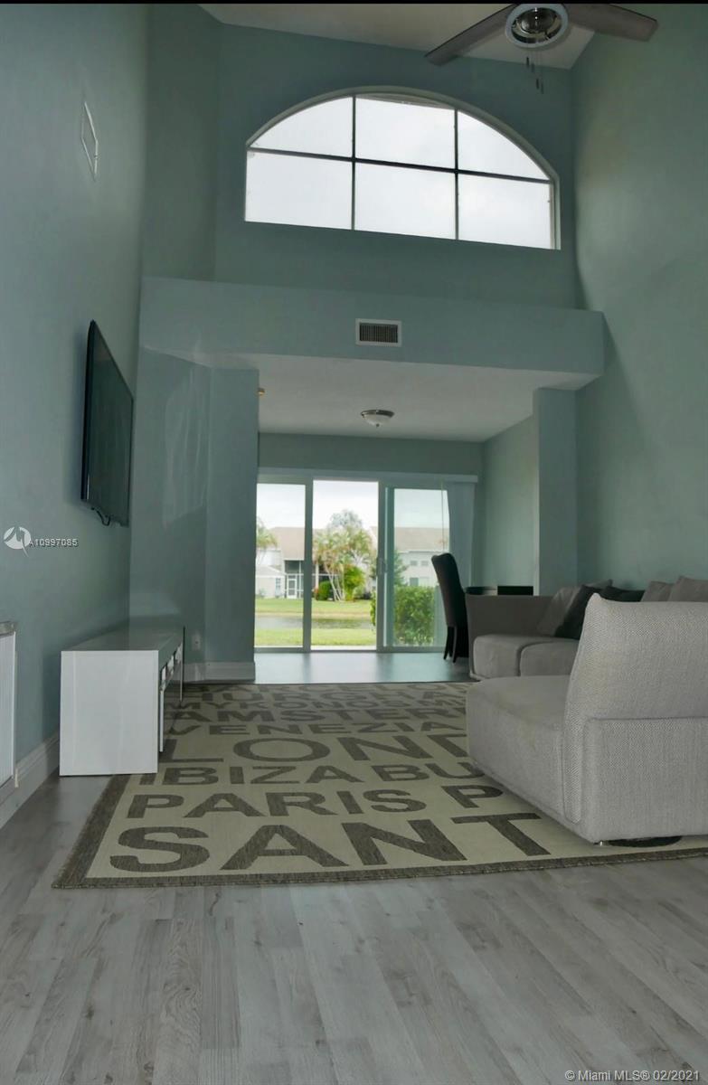 Boca Raton, FL 33496,9301 S Boca Gardens Cir S #B