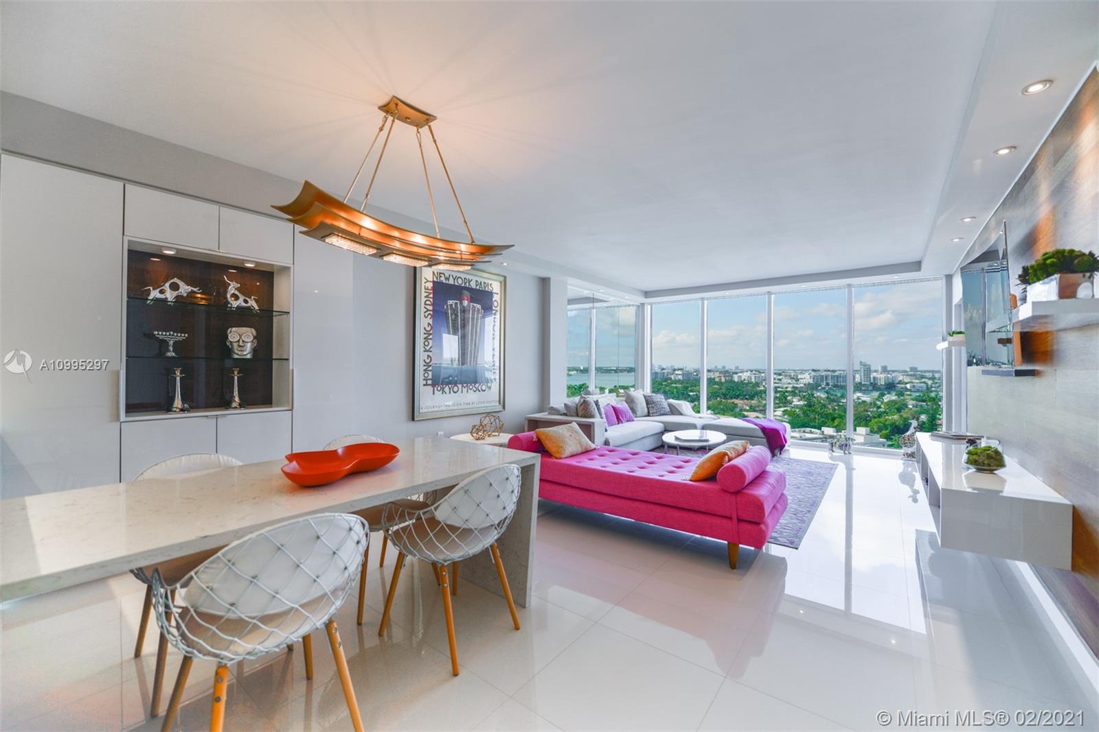 Photo 1 of Harbour House Apt 1127 in Bal Harbour - MLS A10995297