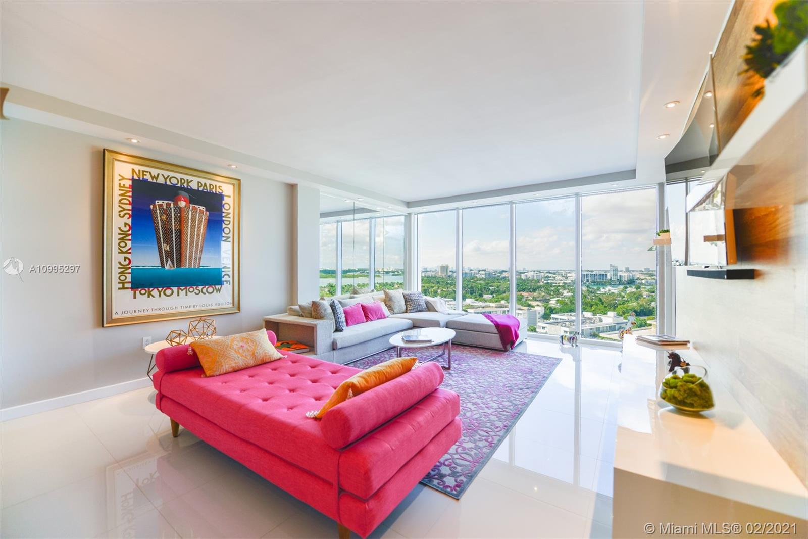 Bal Harbour, FL 33154,10275 Collins Ave #1127