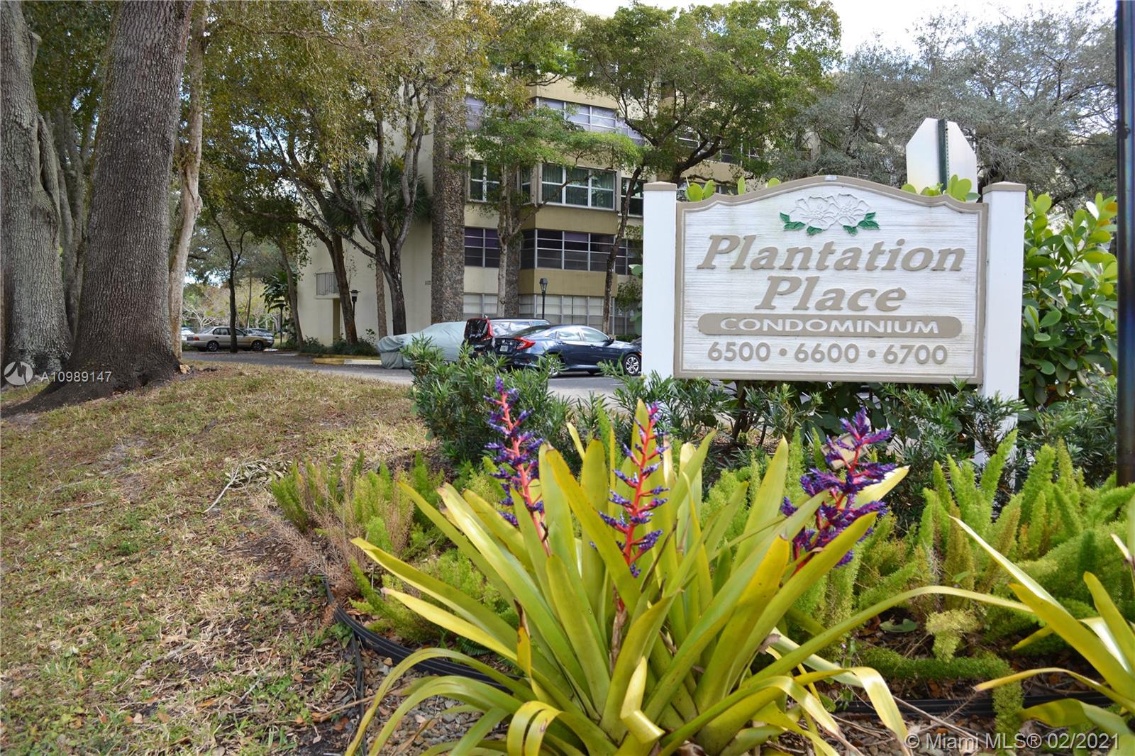 Plantation, FL 33317,6700 Cypress Rd #308