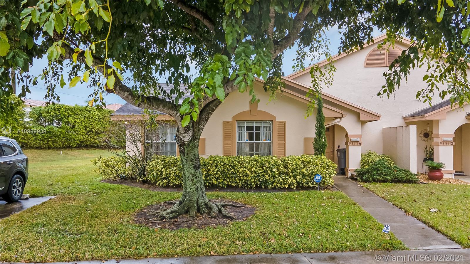 Boca Raton, FL 33496,9353 Boca Gardens Pkwy #A