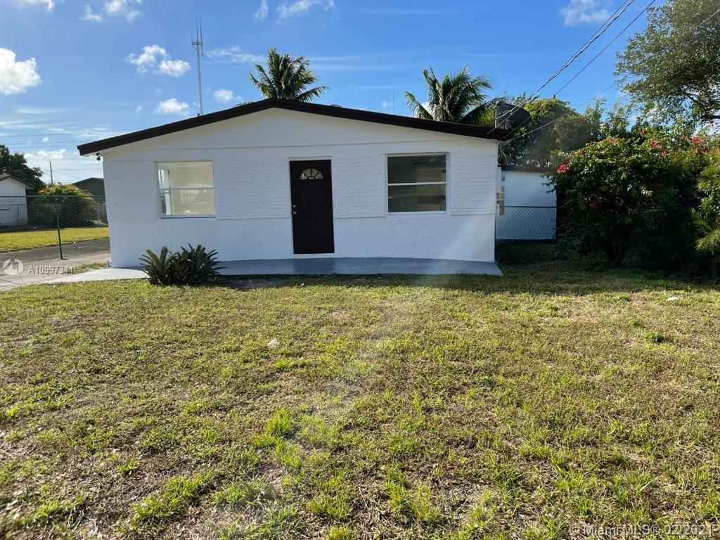 5412 SW 18th St, West Park, FL 33023