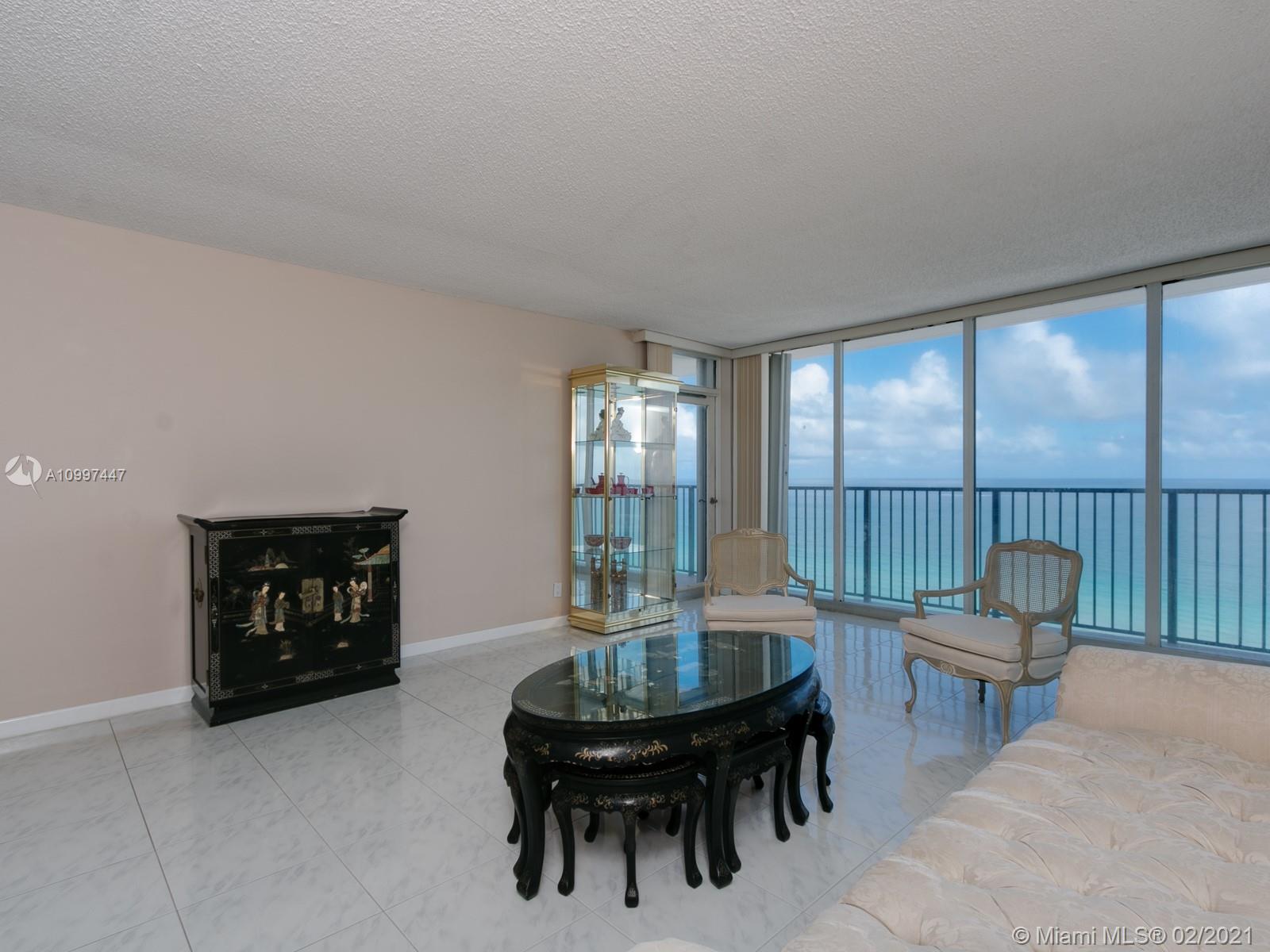 Hollywood, FL 33019,2201 S Ocean Dr #1703