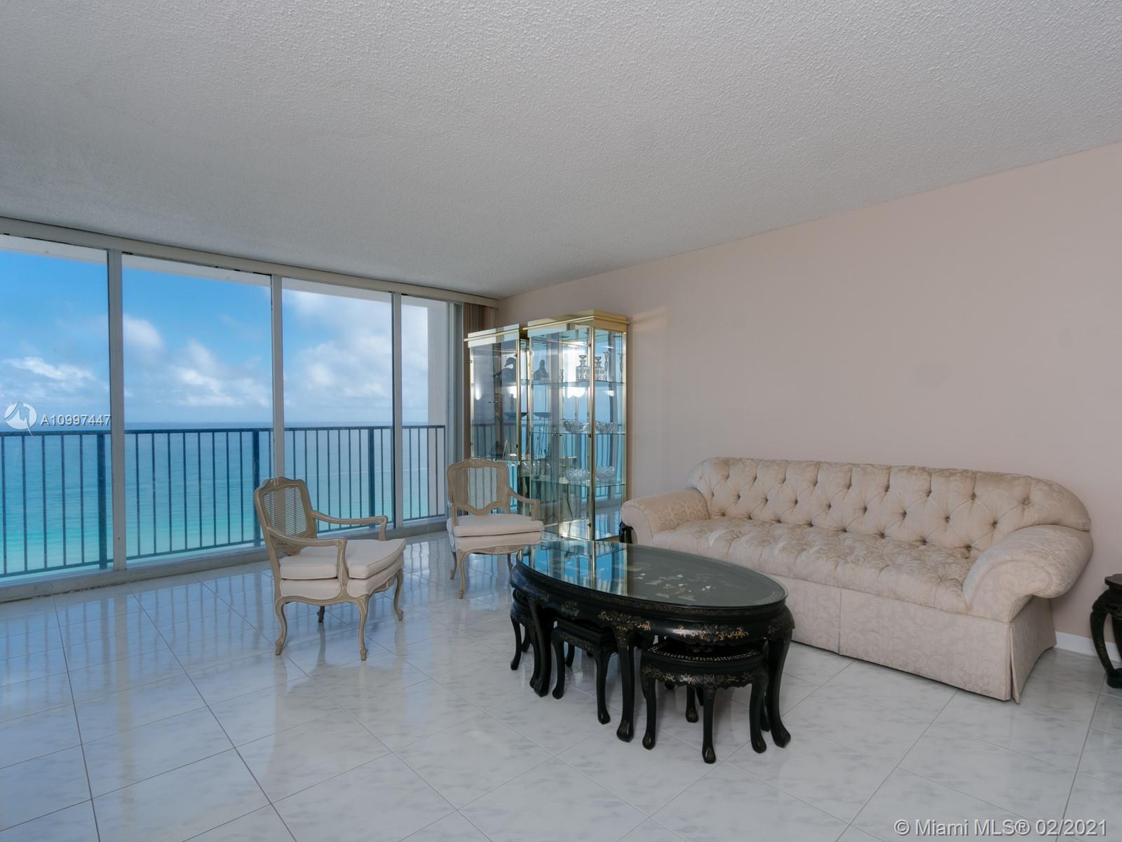 Hollywood, FL 33019,2201 S Ocean Dr #1703