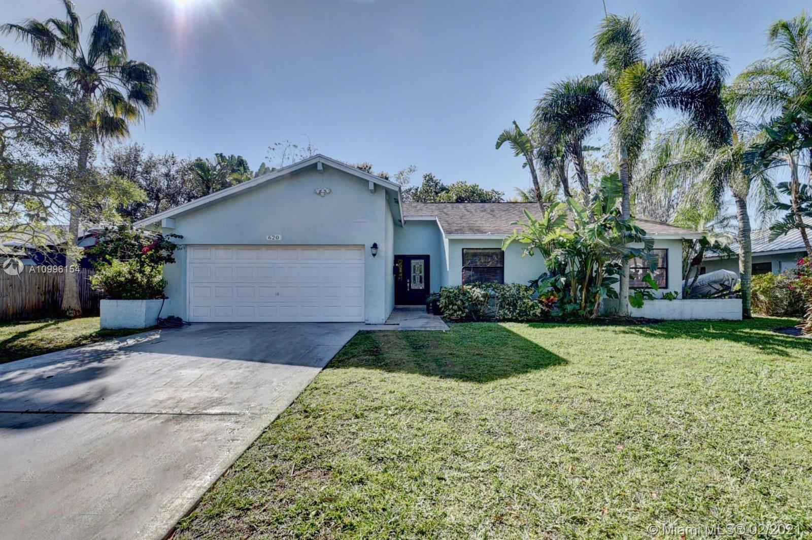 620 Enfield Rd, Delray Beach, FL 33444