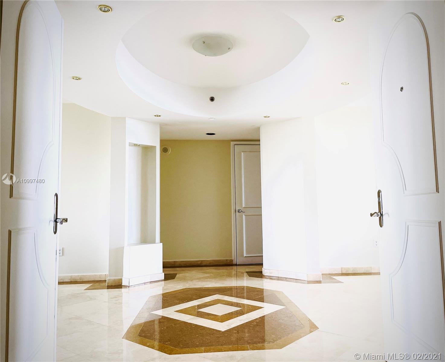 Sunny Isles Beach, FL 33160,18911 Collins Ave #604