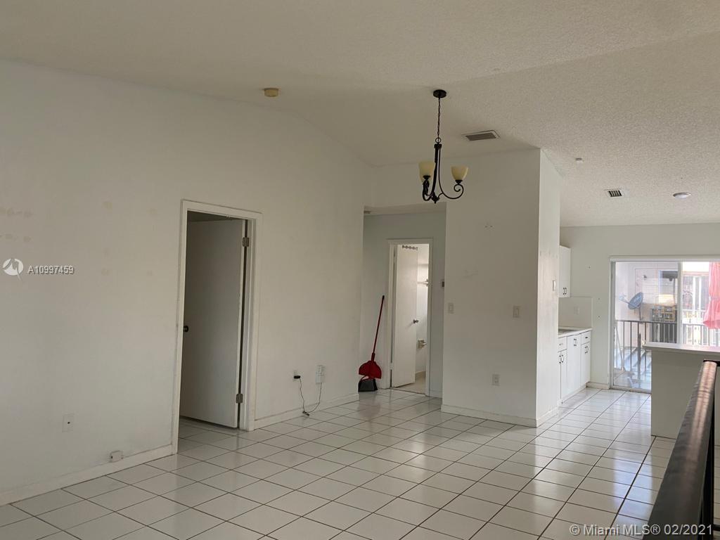 Hialeah, FL 33018,7777 W 29th Ln #202-33