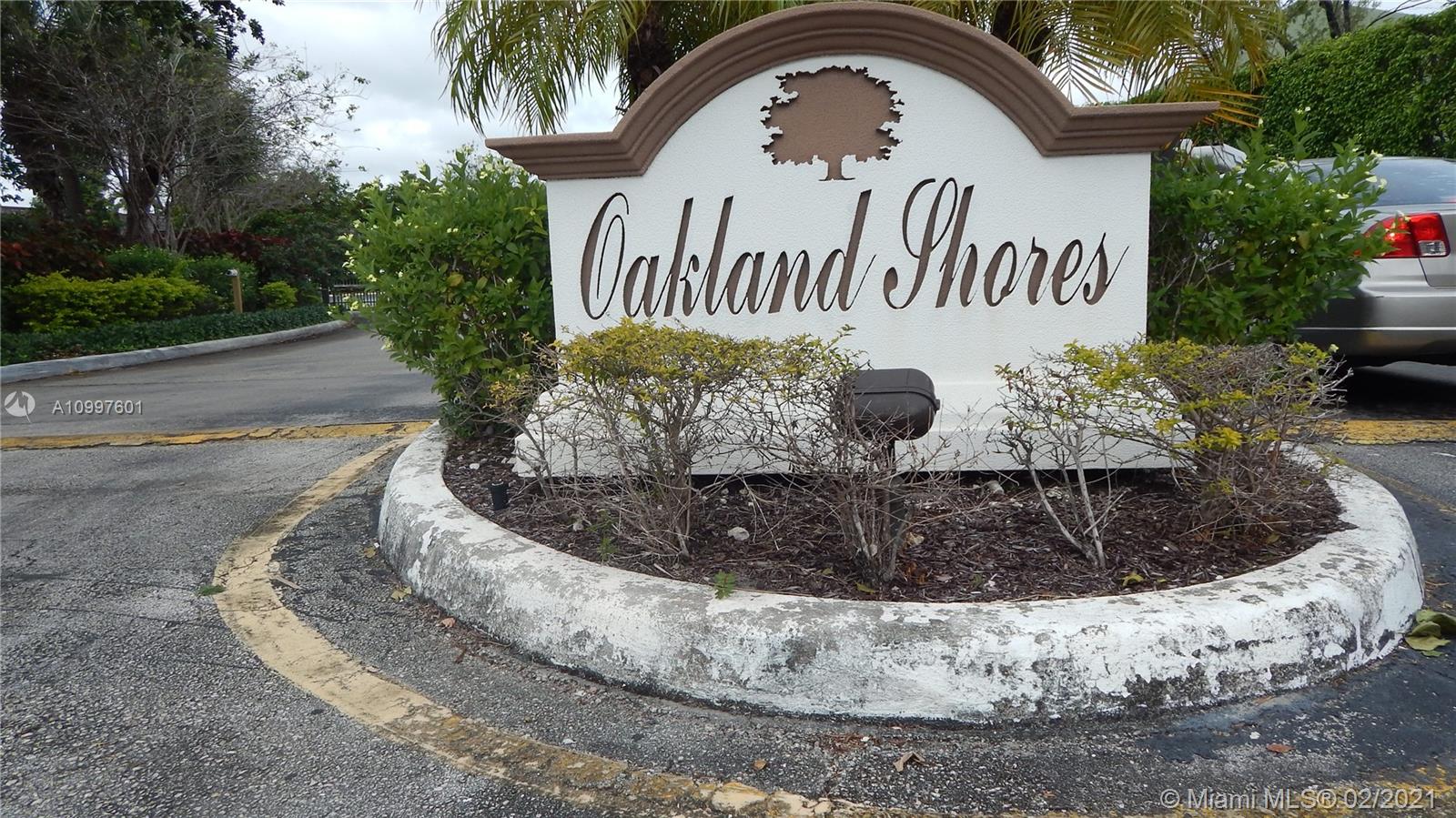 Oakland Park, FL 33309