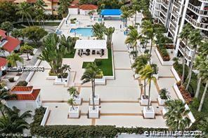 Aventura, FL 33180,3610 E Yacht Club Dr #512