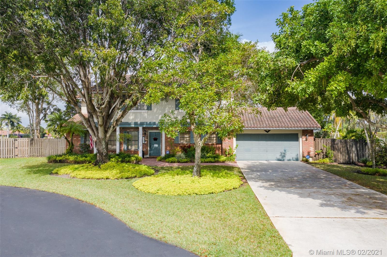 Davie, FL 33331,5705 Cloverdale Ct