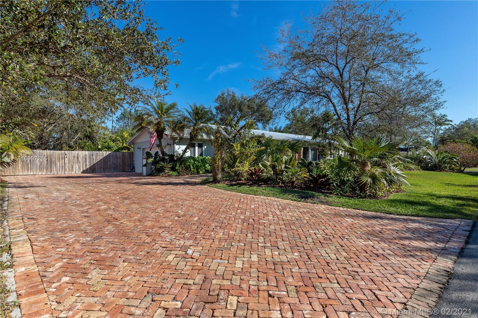 Palmetto Bay, FL 33157,8321 SW 165th Ter