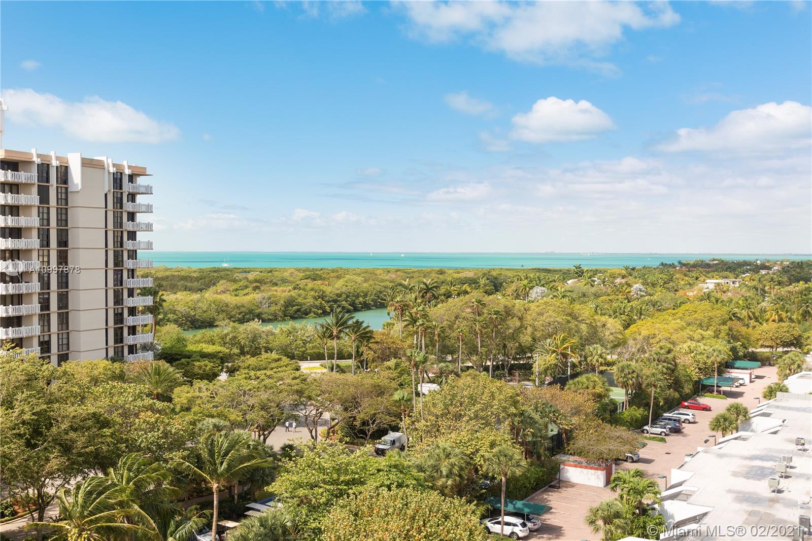 Key Biscayne, FL 33149,600 Grapetree Dr #10GS