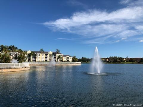 Cutler Bay, FL 33189,8680 SW 212th St #206