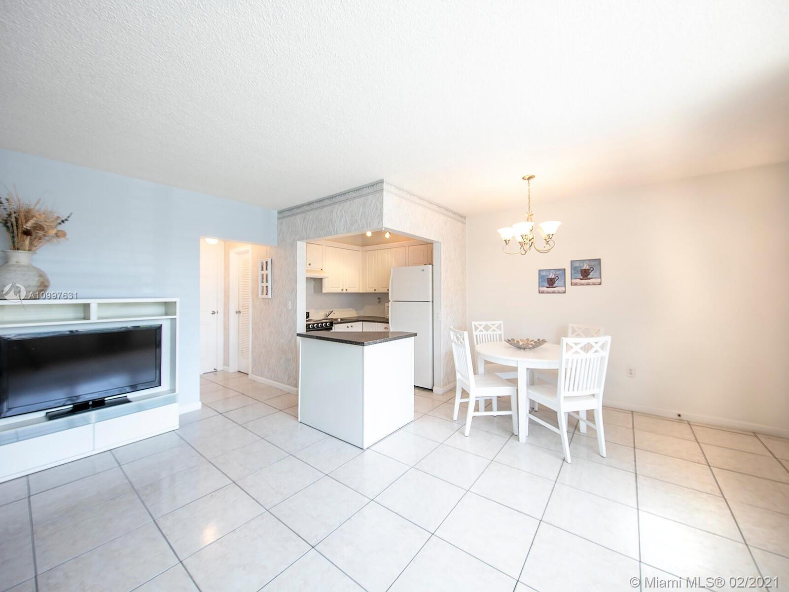 Hallandale Beach, FL 33009,3177 S Ocean Dr #108