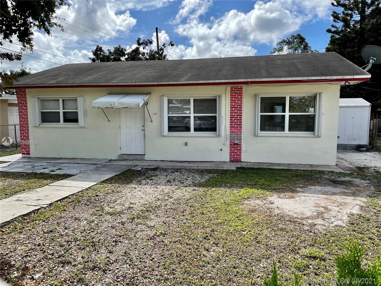 Hollywood, FL 33023,6108 Cresthaven Ct