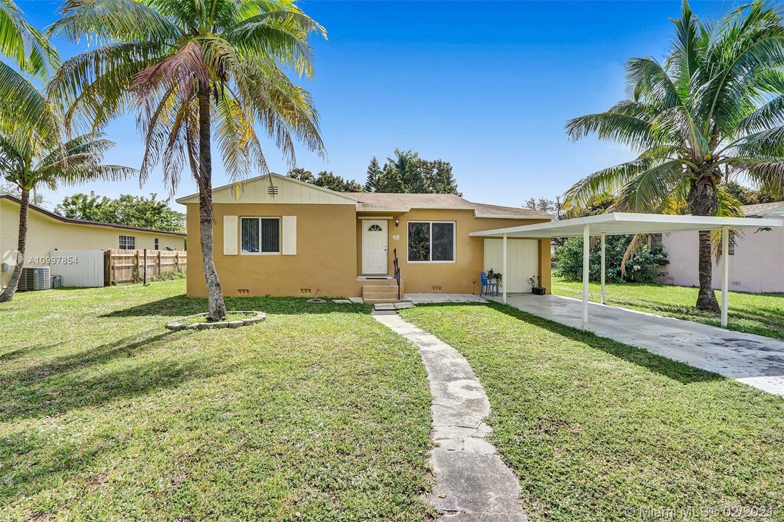 98 NW 144th St, Miami, FL 33168