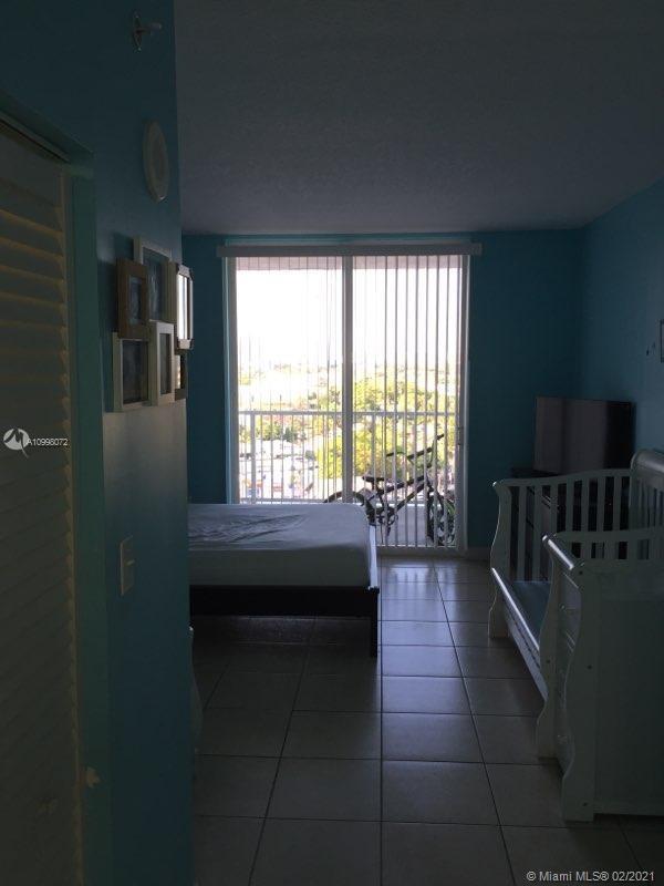 1 Glen Royal Pkwy #904, Miami, FL 33125