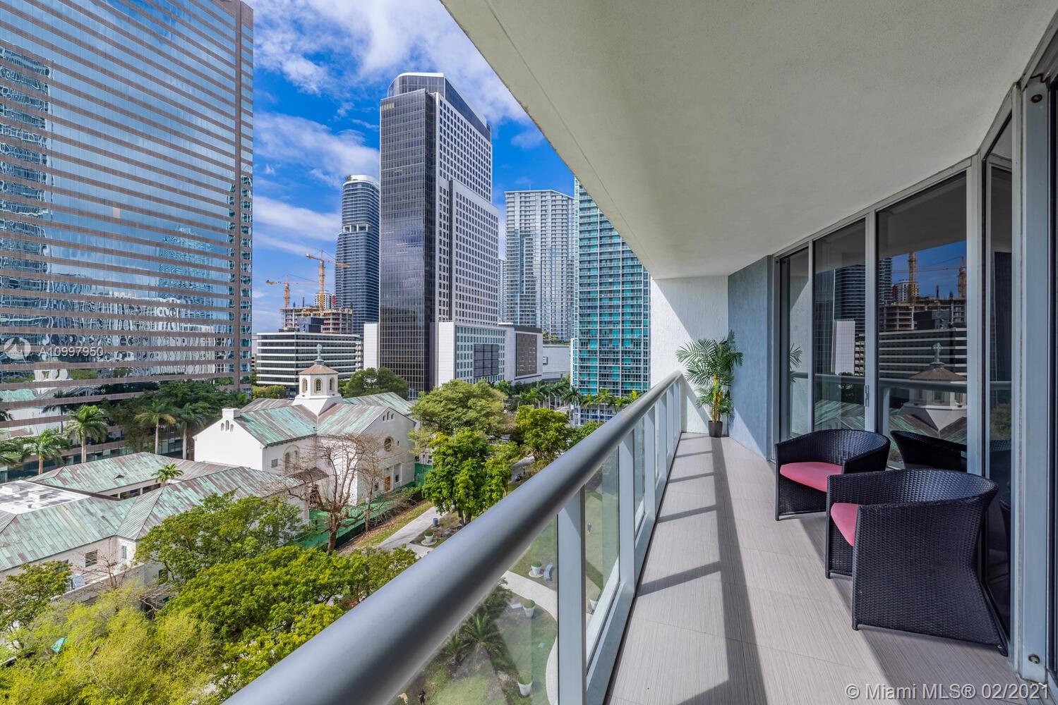 Miami, FL 33131,495 Brickell Ave #1009