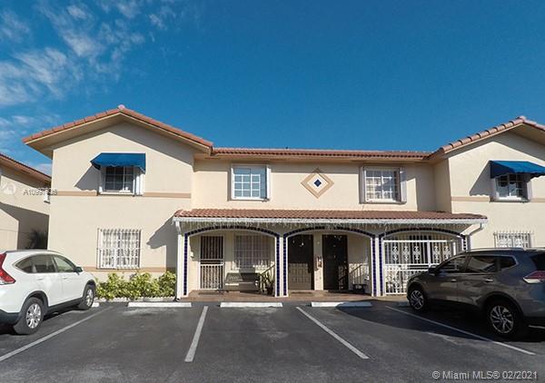 2242 W 74th St #20112, Hialeah, FL 33016