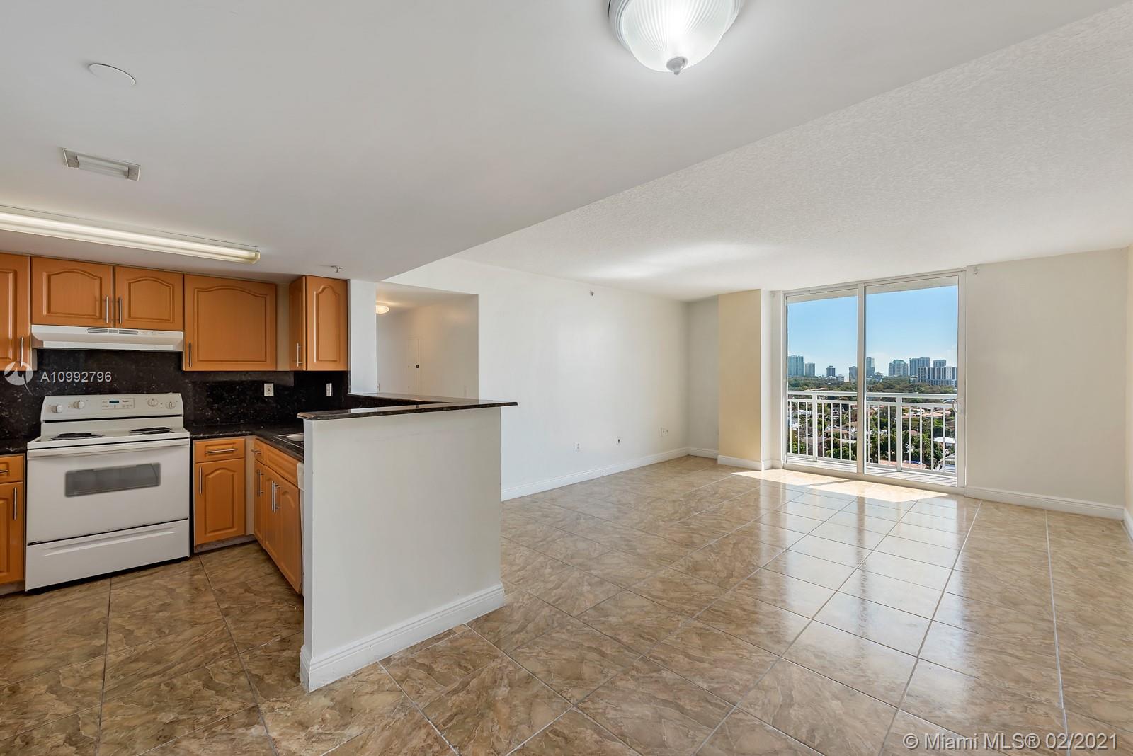 Miami, FL 33145,3000 CORAL WAY #1404