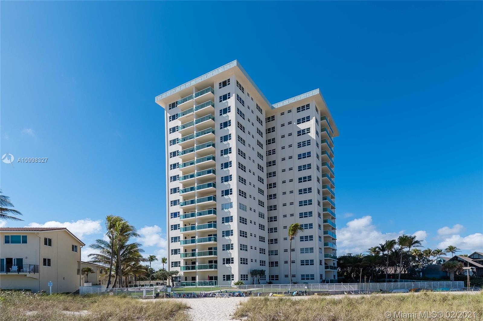 Lauderdale By The Sea, FL 33308,6000 N Ocean Blvd #3H