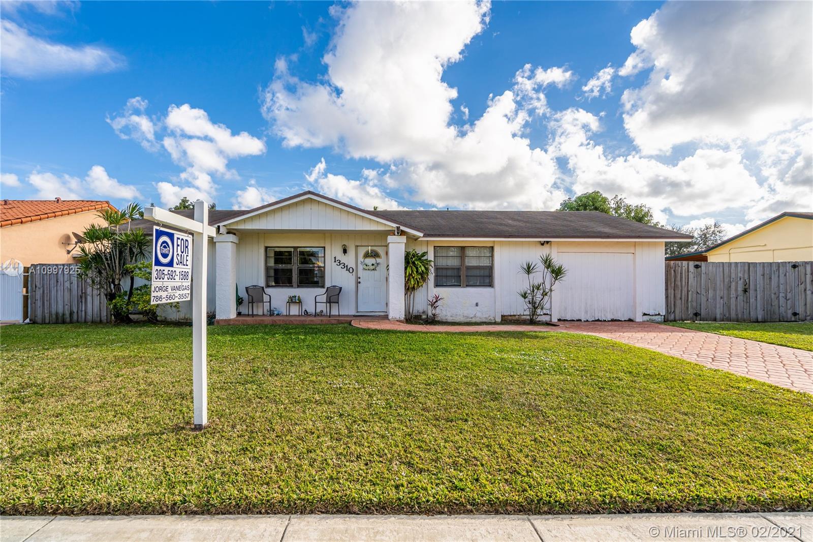 13310 SW 49th St,  Miami,  FL 33175