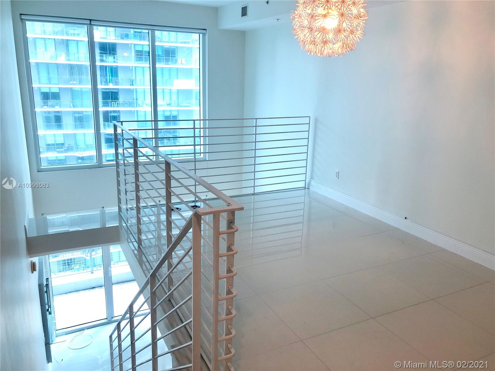 Miami, FL 33130,60 SW 13th St #2818