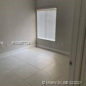 Oakland Park, FL 33309,2371 NW 33rd St #704