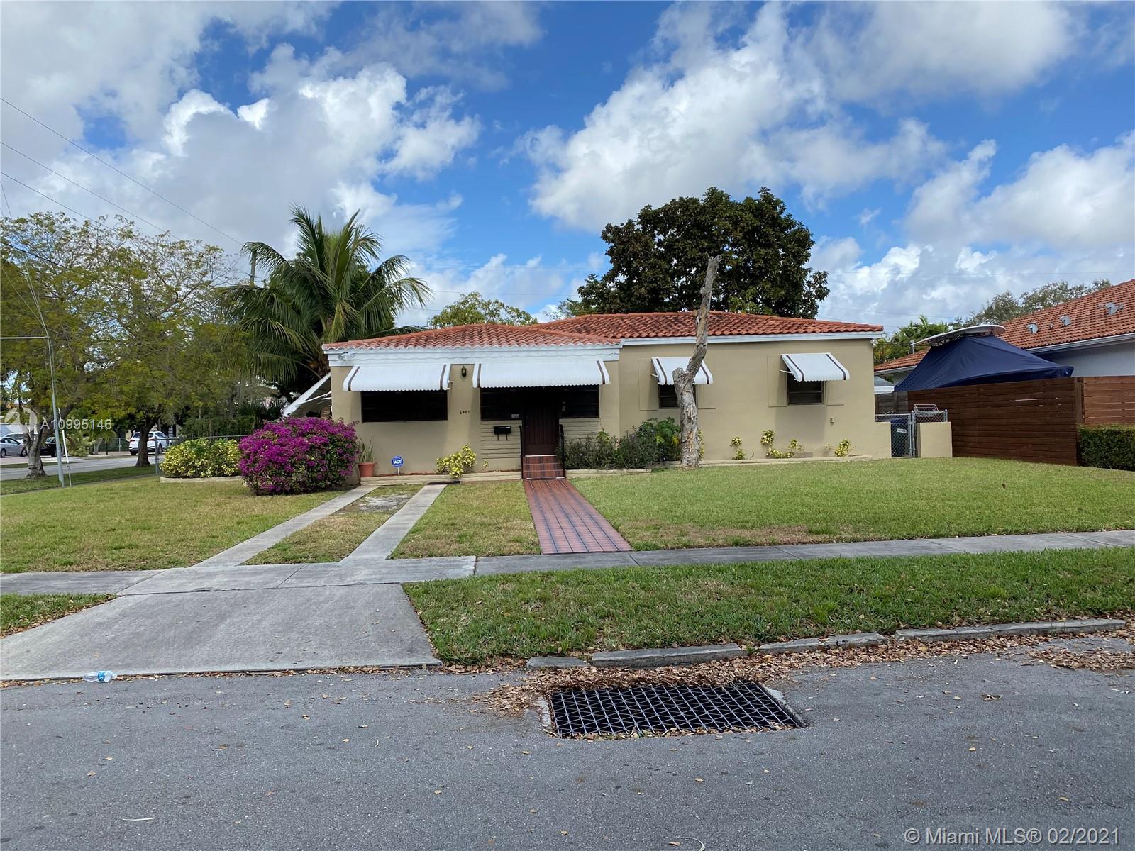 6487 SW 14th St, West Miami, FL 33144