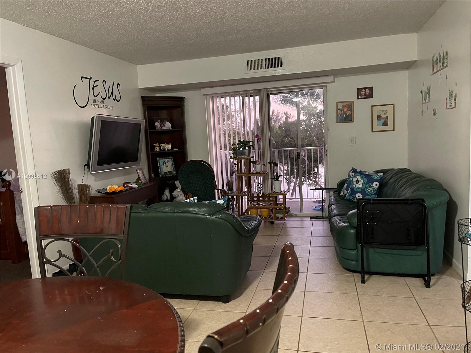 Cutler Bay, FL 33189,8200 SW 210th St #210