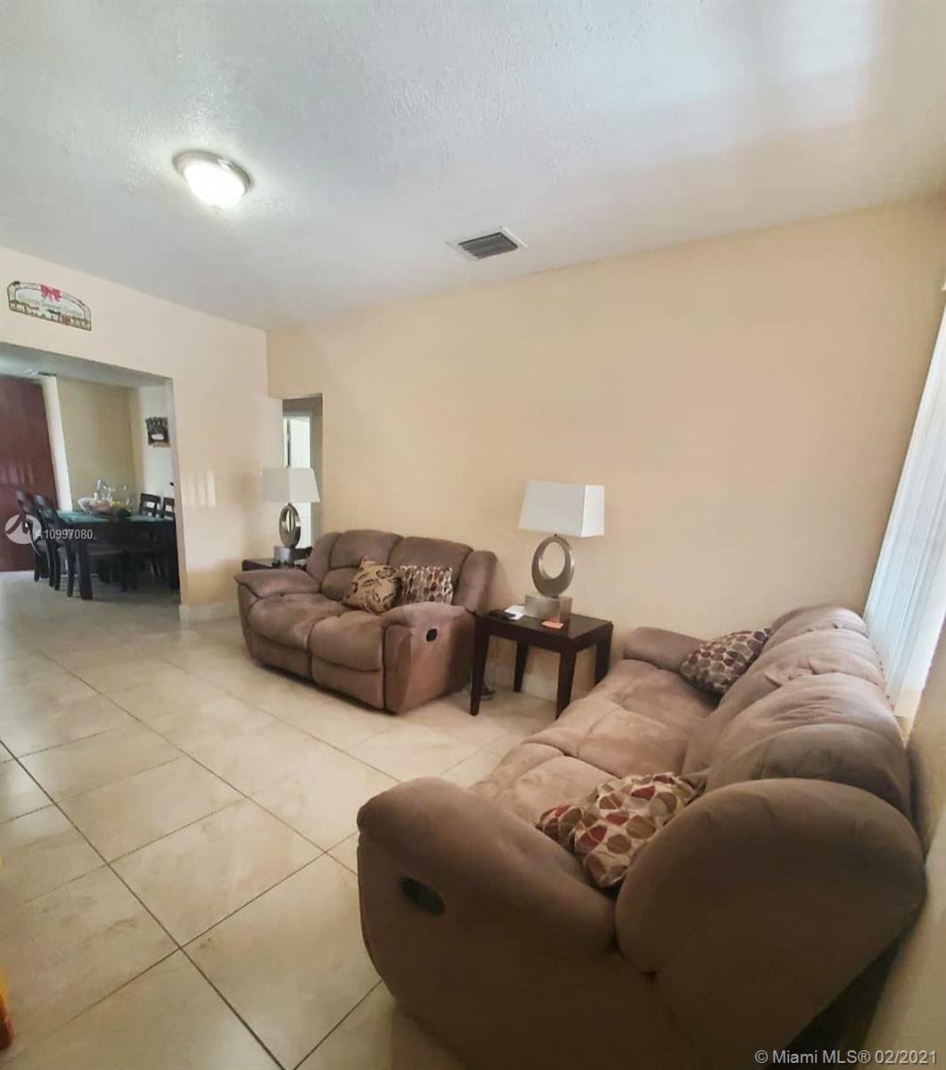 Hialeah, FL 33013,239 E 38th St