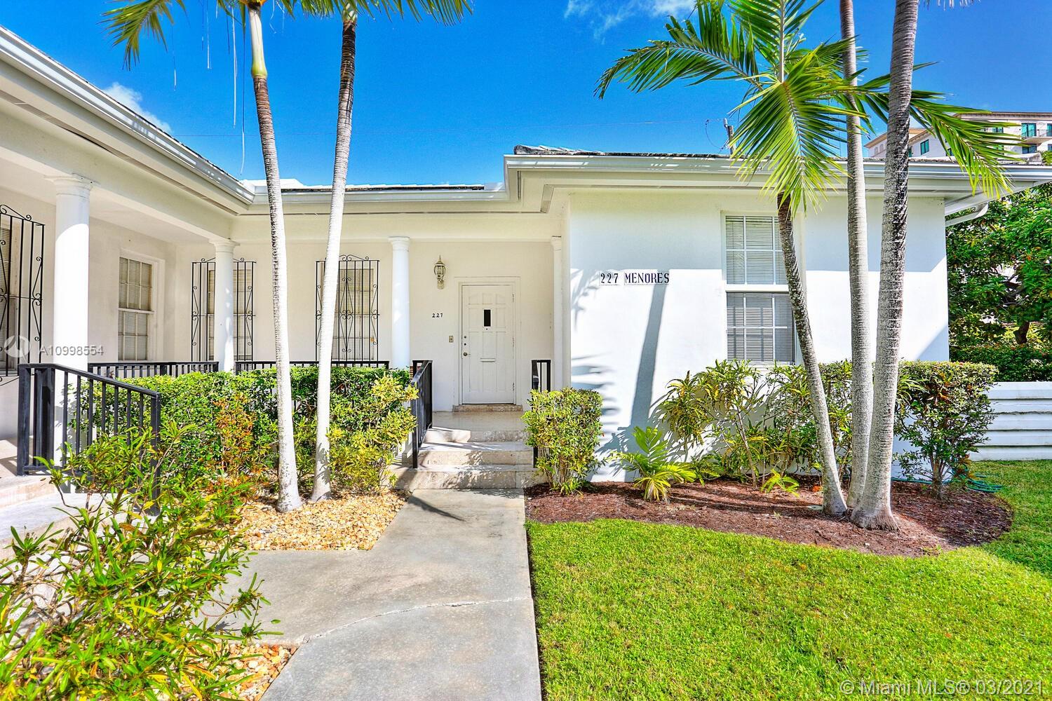 Coral Gables, FL 33134,227 Menores Ave