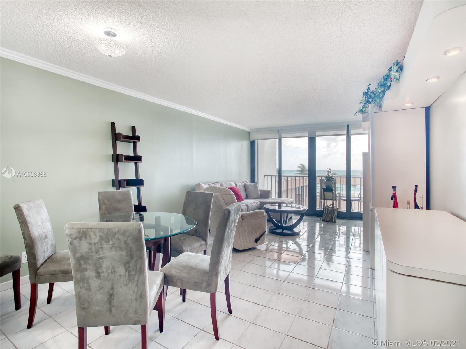 Hollywood, FL 33019,2401 S Ocean Dr #402