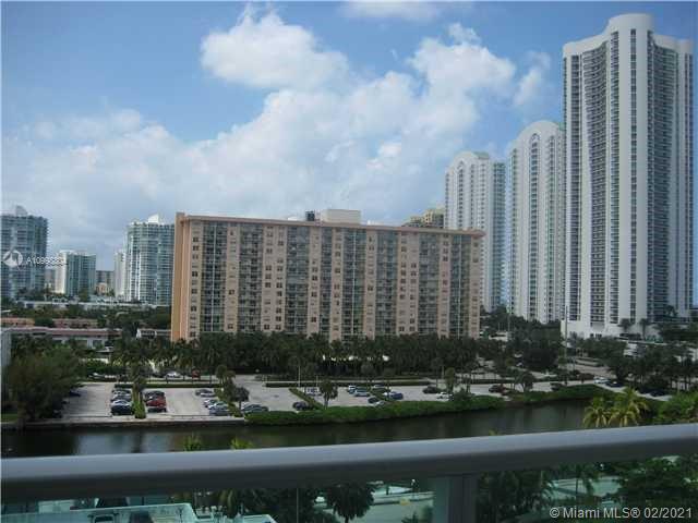 100 Bayview Dr #928, Sunny Isles Beach, FL 33160