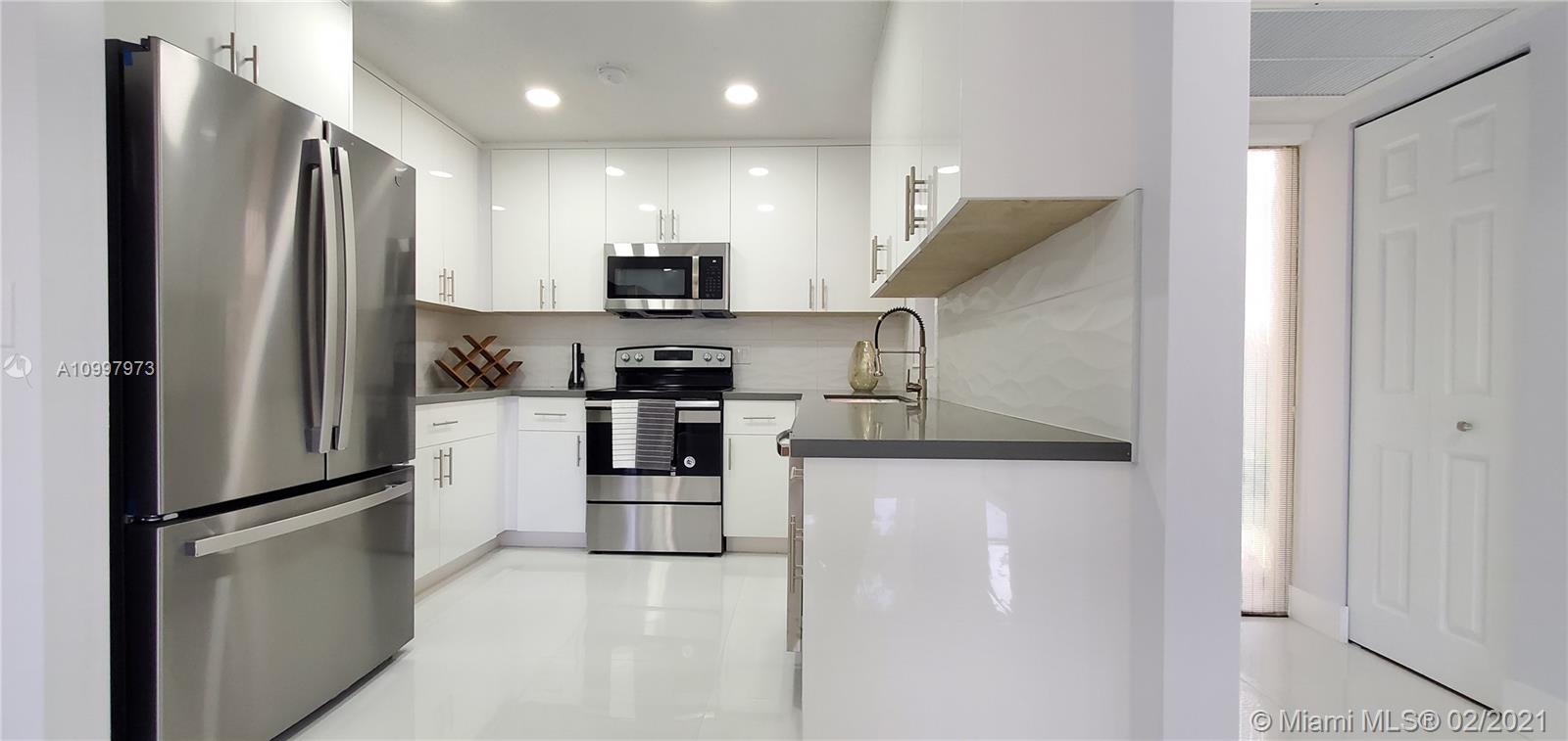 Coconut Creek, FL 33066,2515 N Carambola Cir N #1810