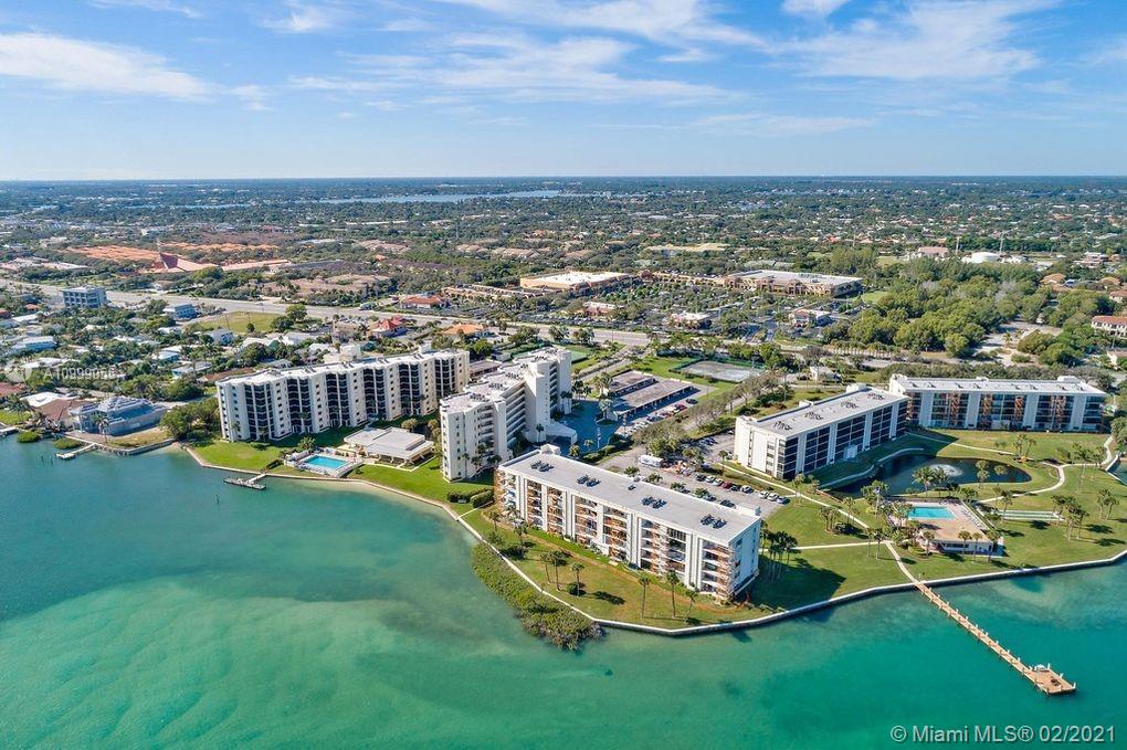 Tequesta, FL 33469,100 Intracoastal Pl #105