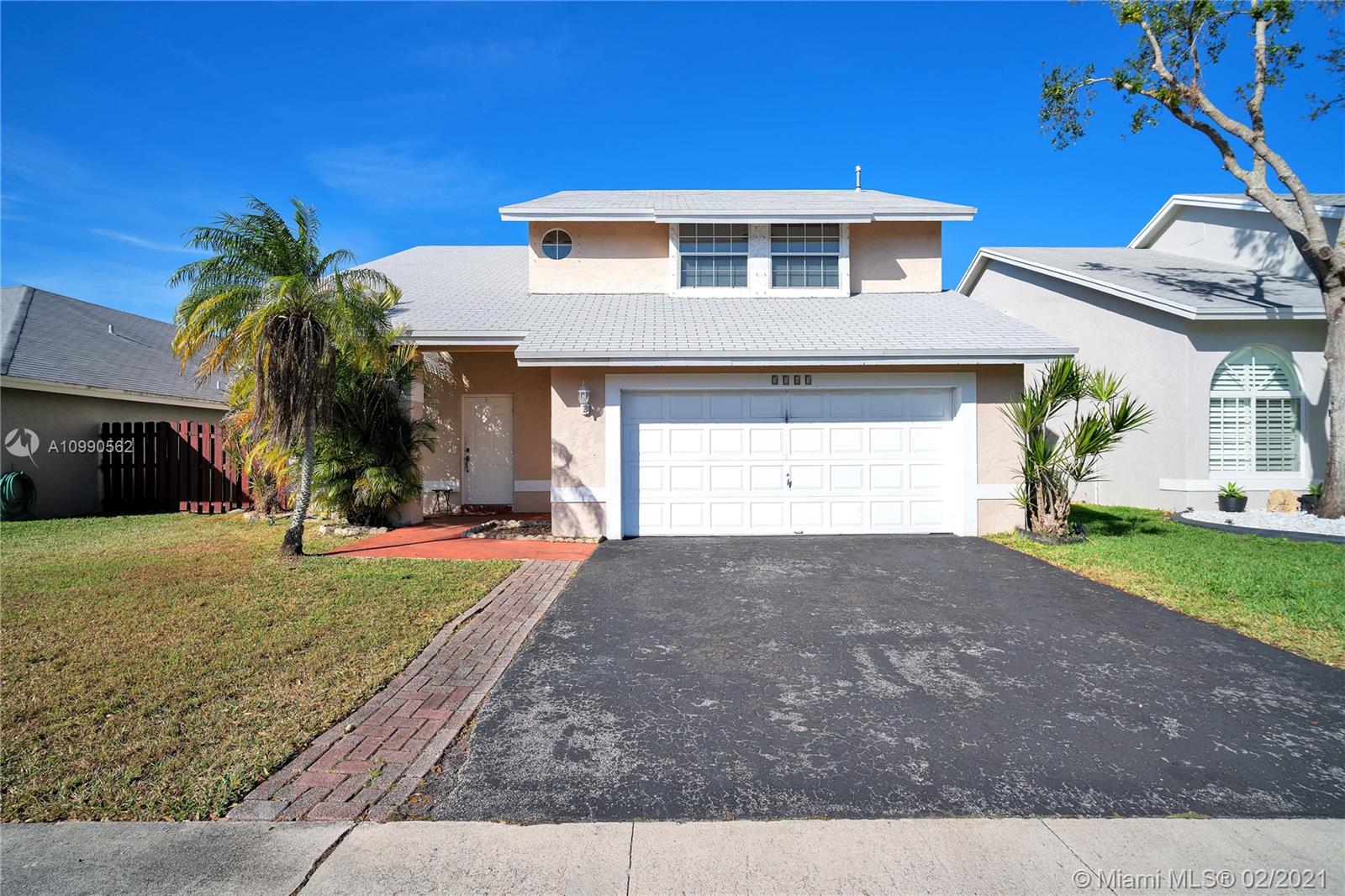 3161 NW 122nd Ter, Sunrise, FL 33323