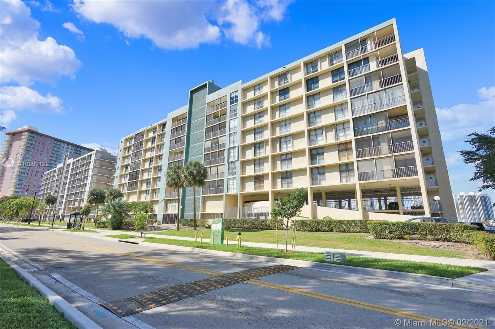 Sunny Isles Beach, FL 33160,17600 N Bay Rd #N802