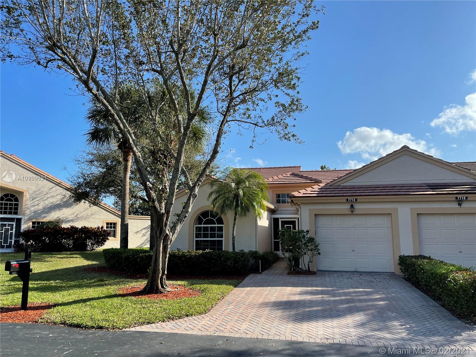 Delray Beach, FL 33446,7712 Coral Lake Dr