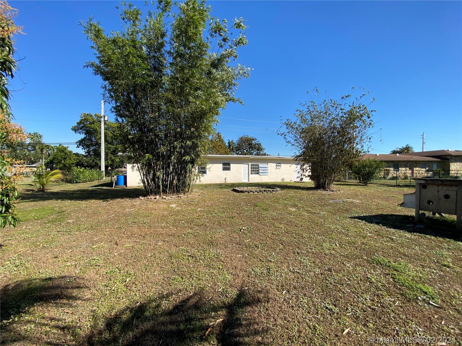 Davie, FL 33314,4341 SW 67th Ter