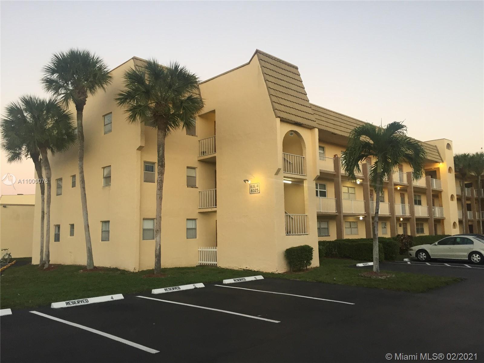 Sunrise, FL 33322,8325 Sunrise Lakes Blvd #105