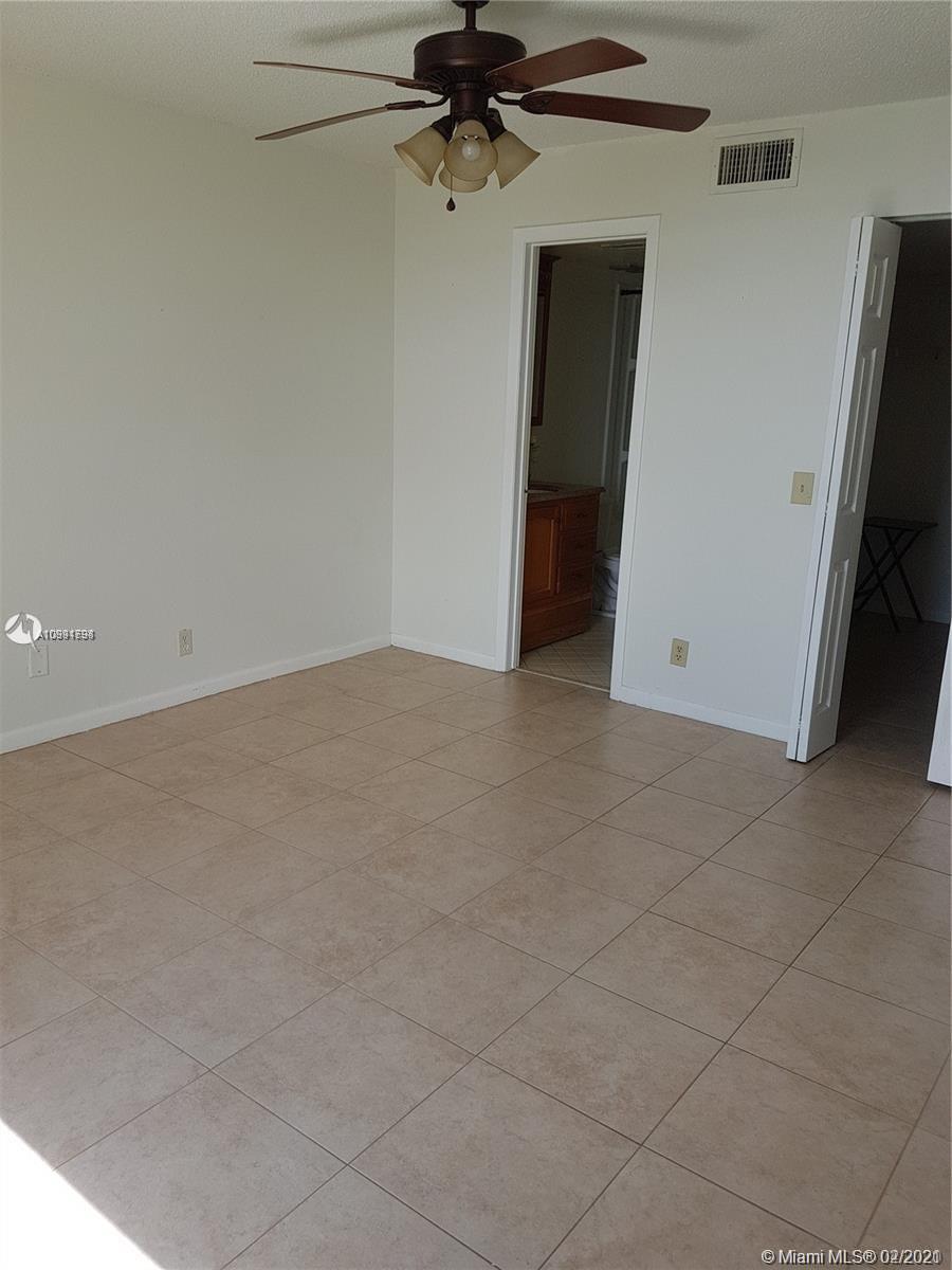 Oakland Park, FL 33309,110 Lake Emerald Dr #108