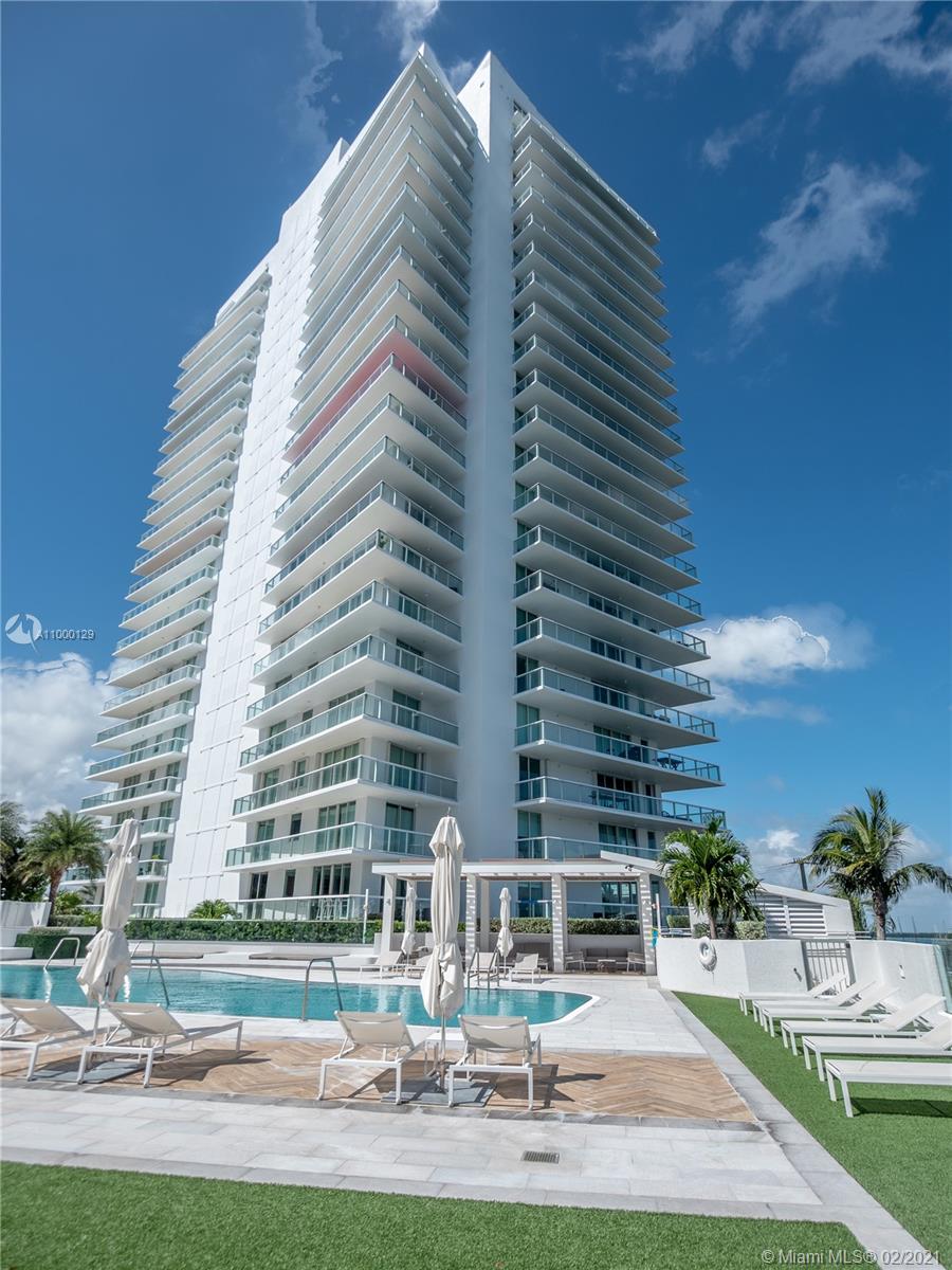 10 Venetian Way #1206, Miami Beach, FL 33139