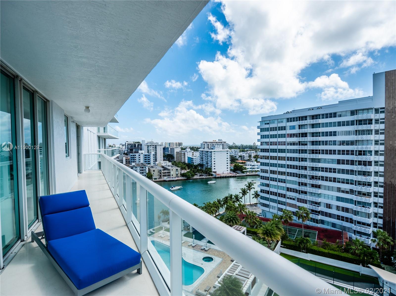 Miami Beach, FL 33139,10 Venetian Way #1206