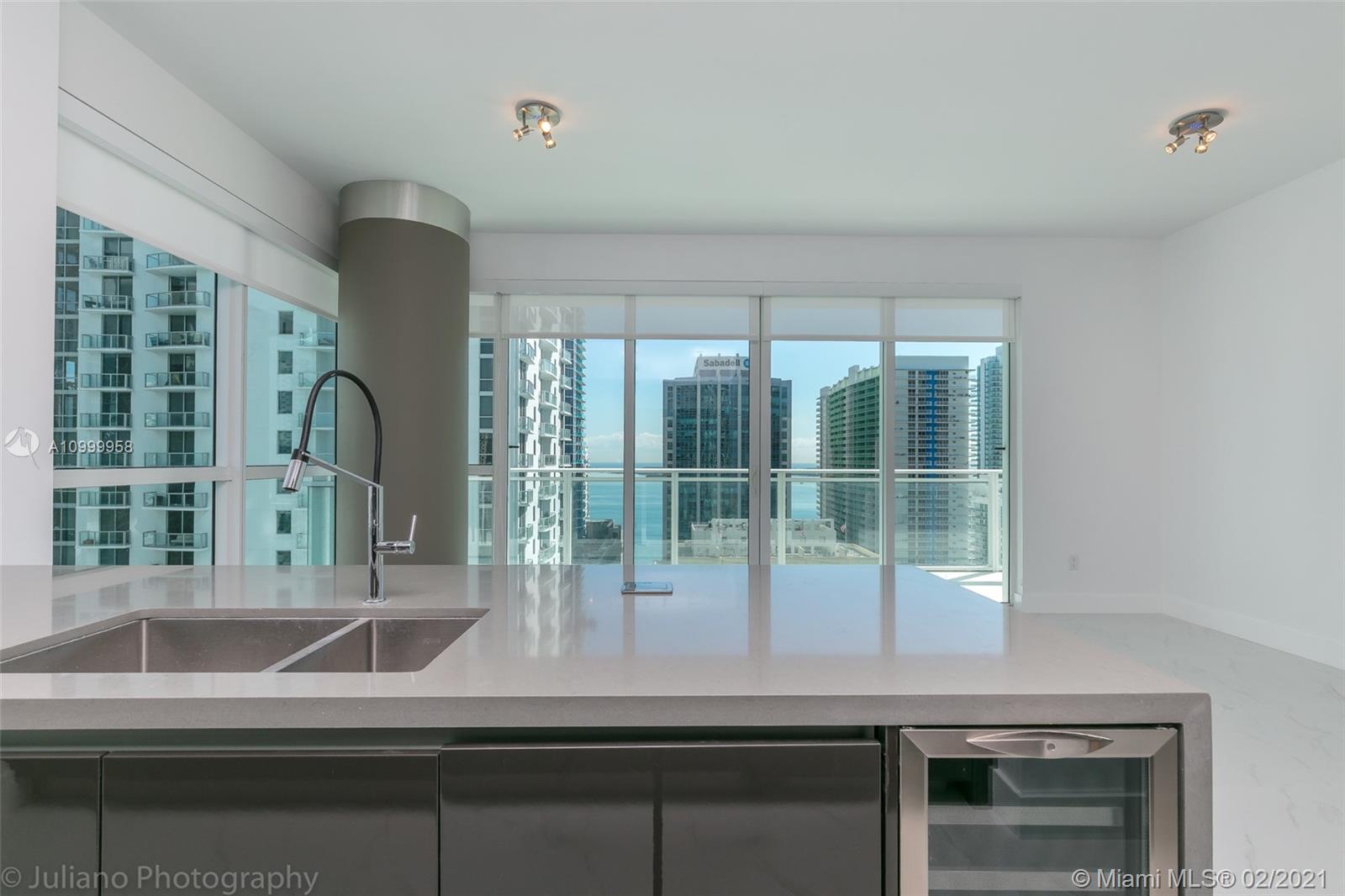 Miami, FL 33131,1080 Brickell Ave #2808