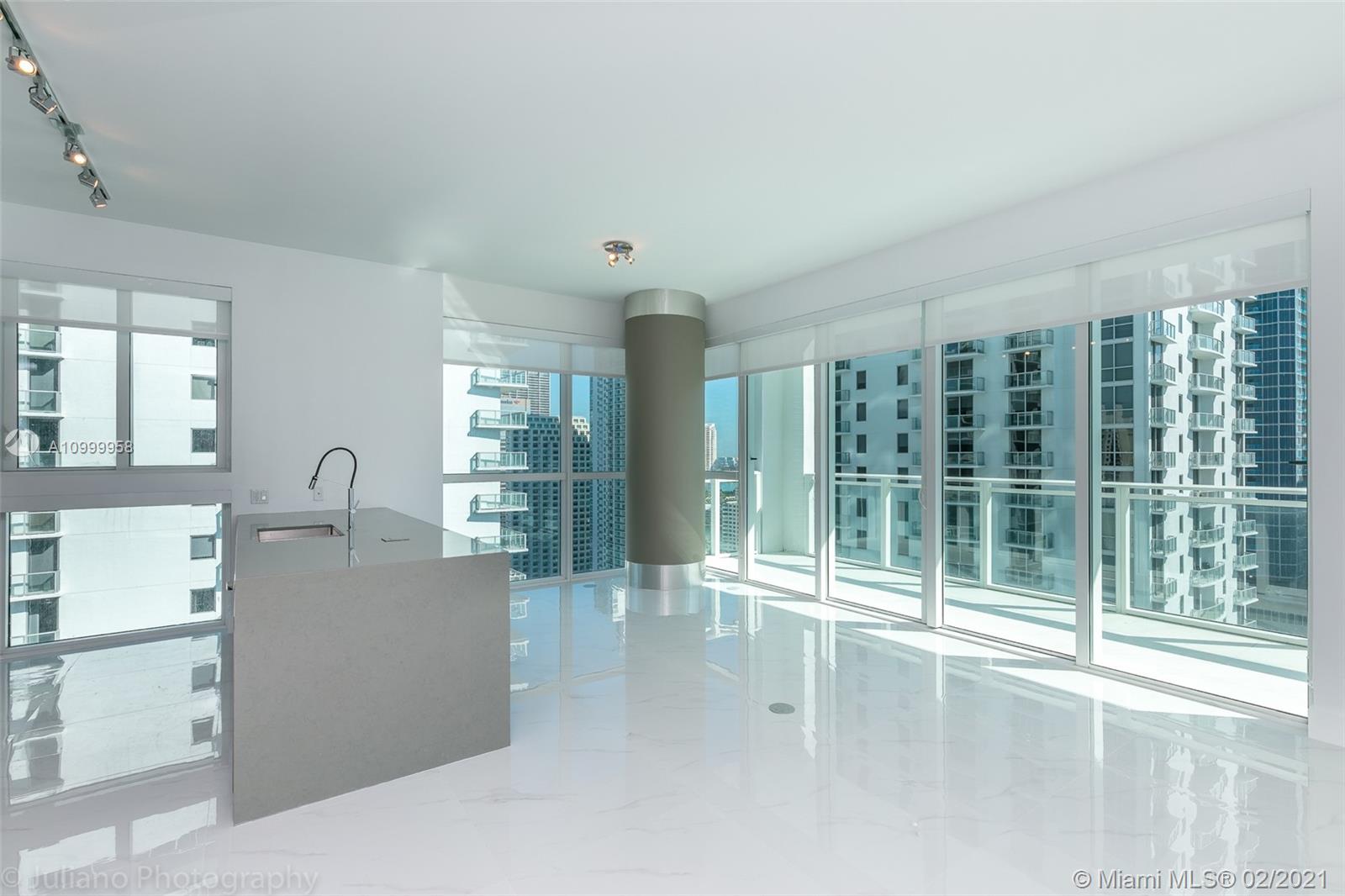 Miami, FL 33131,1080 Brickell Ave #2808