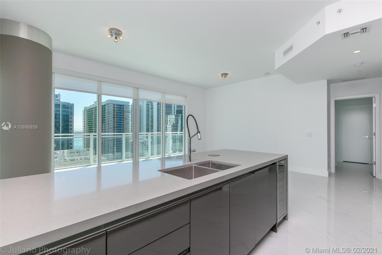 Miami, FL 33131,1080 Brickell Ave #2808